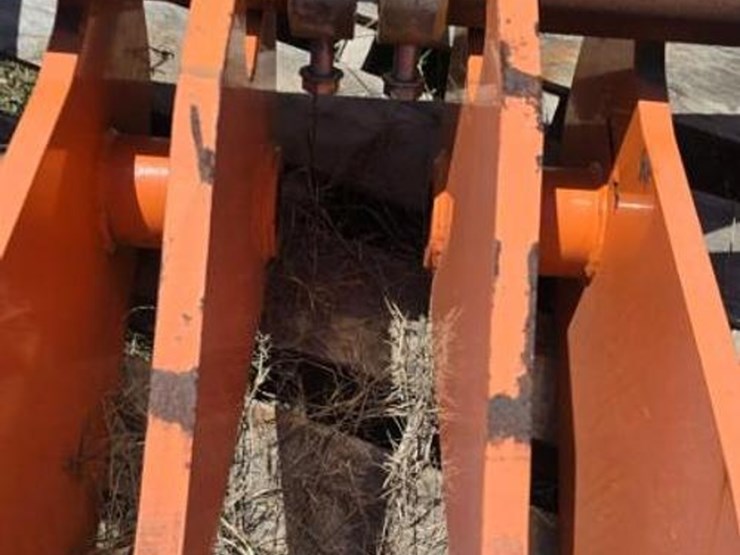 2012-xtreme-lift-attachment-image-3