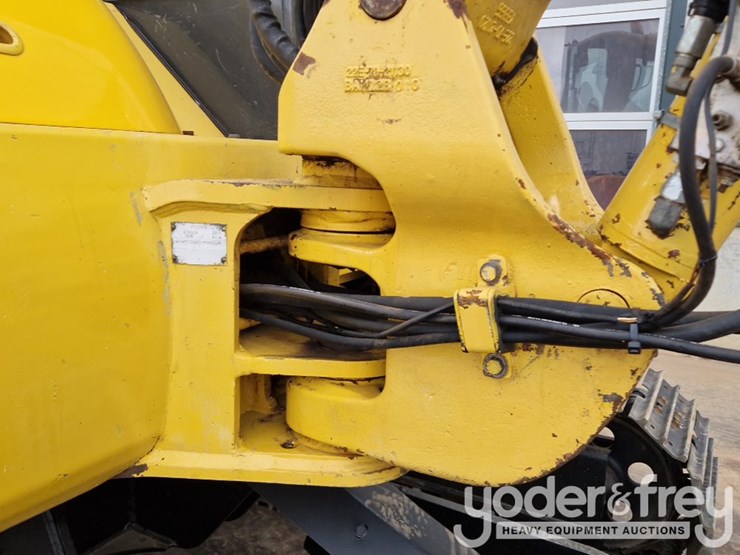 2014-komatsu-pc80mr-3-image-32