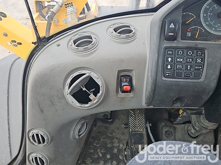 volvo-l70h-image-21