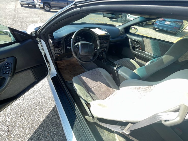 #6877-•-2000-chevy-camaro-z28-(has-wi-title)-(neenah,-wi)-image-57