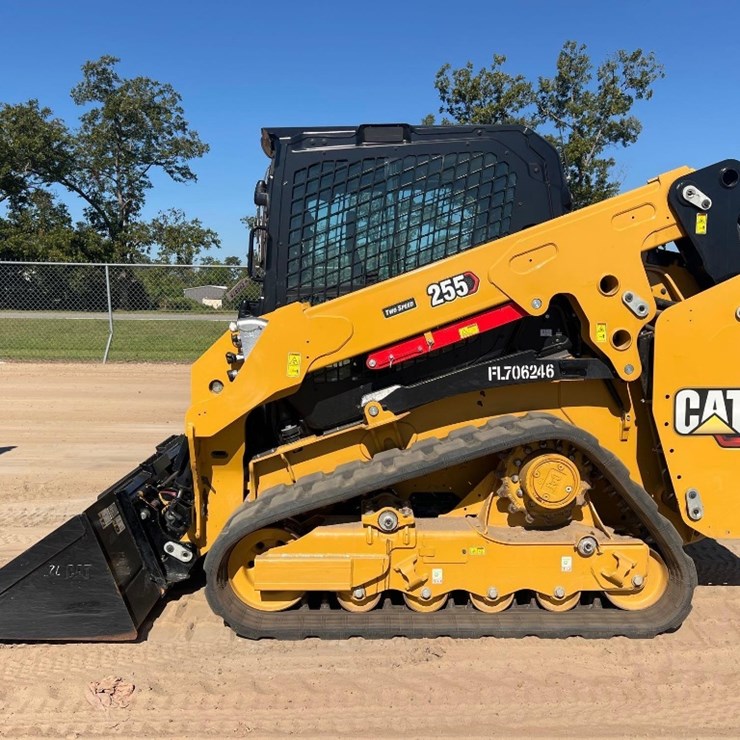 2024 CATERPILLAR 255 SKID STEER