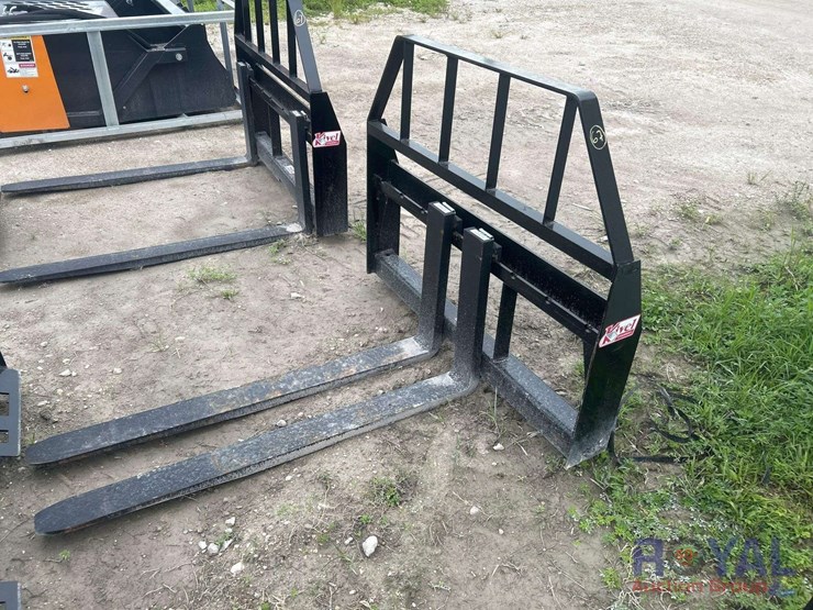 2025-kivel-48in-forks-and-frame-skid-steer-attachment-image-2