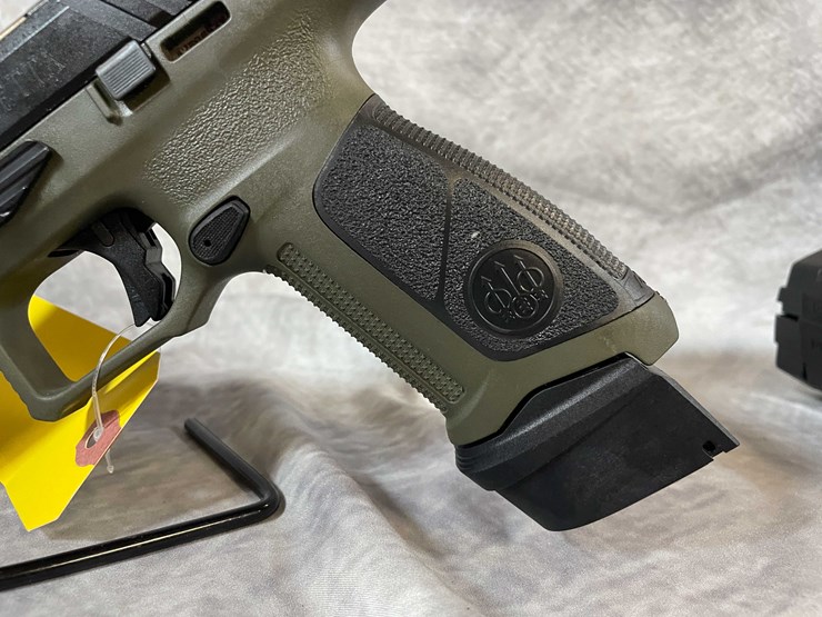 #4781-•-beretta-apx-a1-tactical-9mm-luger-pistol,-sn:-a269954x-image-21