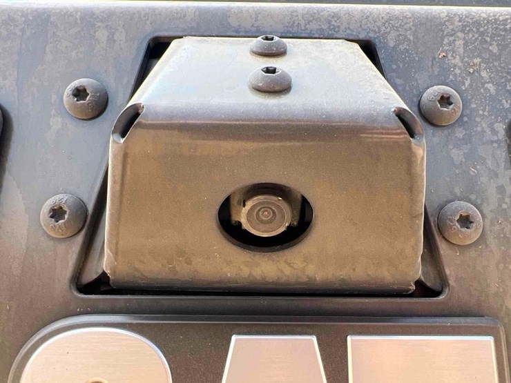 2025-caterpillar-275-skid-steer-image-29