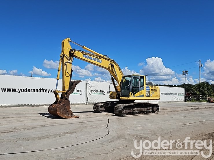 2015-komatsu-pc210-lc-10-image-2