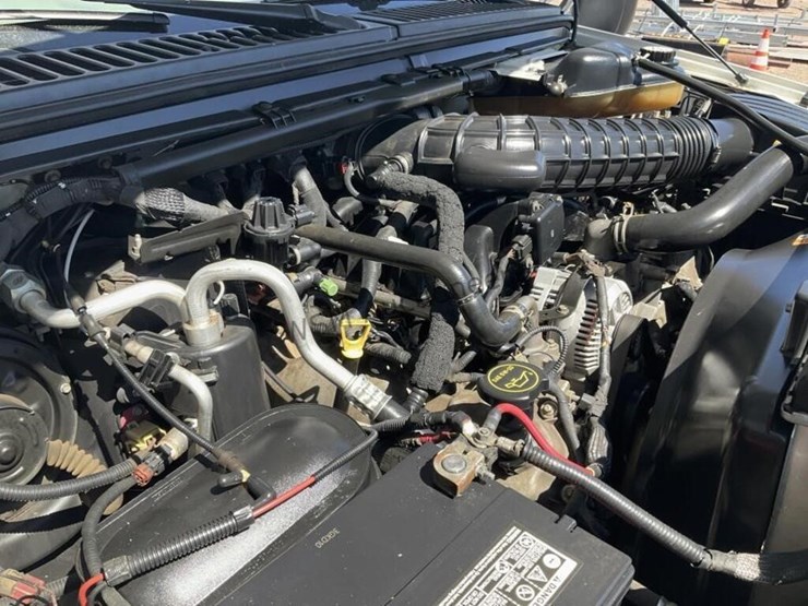2006-ford-f450-image-19