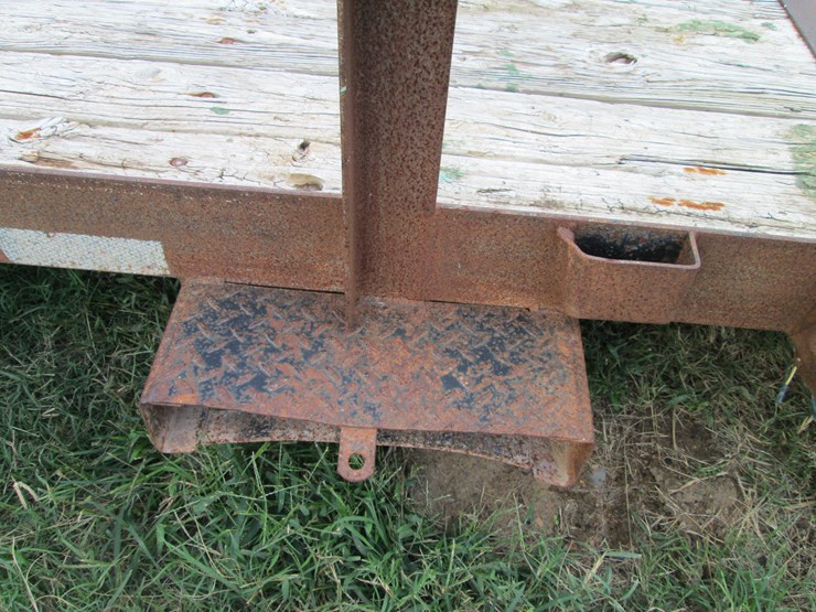 #29441-•-big-tex-10pi-18'-t/a-steel-utility-trailer-image-11