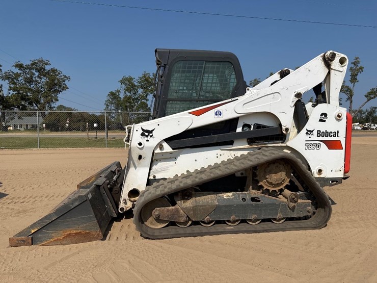 2020-bobcat-t870-image-1