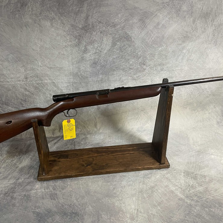 #4837 • Winchester Model 74 22 LR Semi-Auto Rifle, SN: 160604A