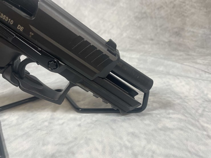 #4804-•-heckler-&-koch-p30-(v1)-9mm-luger-pistol,-sn:-129-135310-image-15