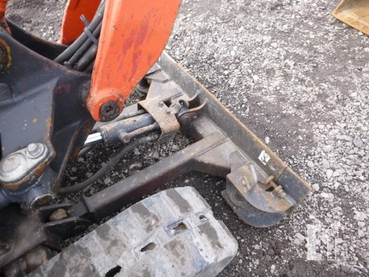 2016-kubota-k008-3-image-18