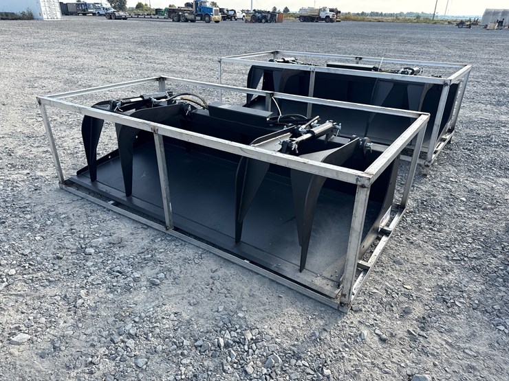 #2089-•-unused-jct-7'-skid-steer-grapple-bucket-inv#-27497-image-2