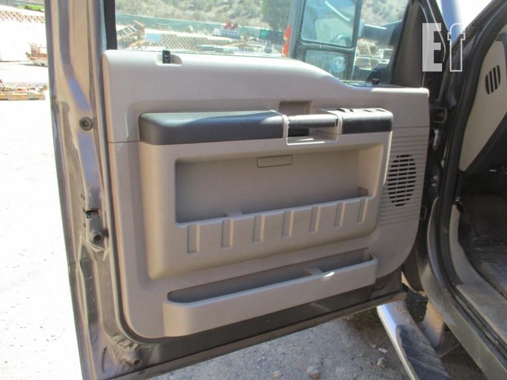 2010-ford-f250-image-13