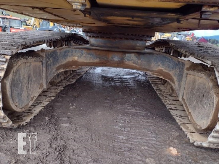 komatsu-pc290-lc-10-image-44