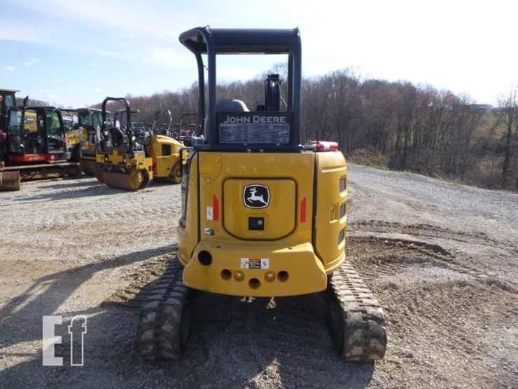 2022-deere-35g-image-4