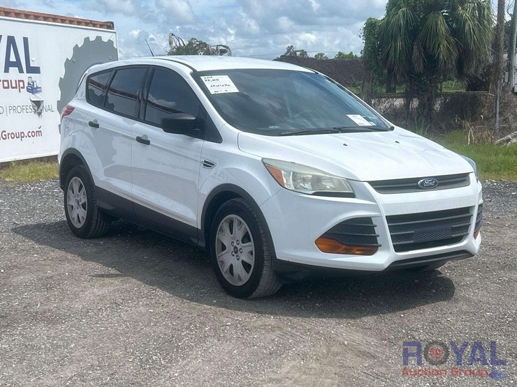 2015-ford-escape-image-2