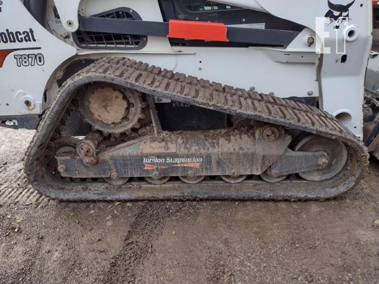 2021-bobcat-t870-image-28