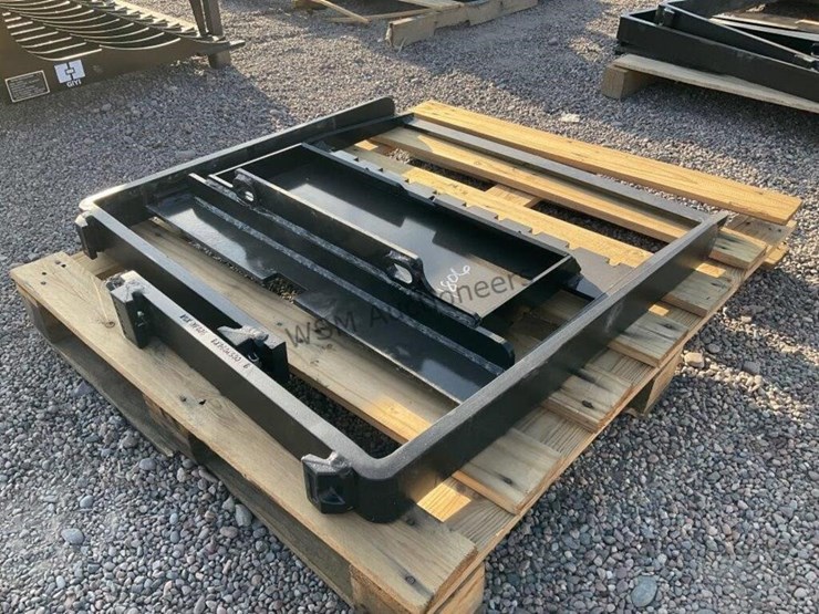 30in-forks-for-stand-up-skid-steer-image-4