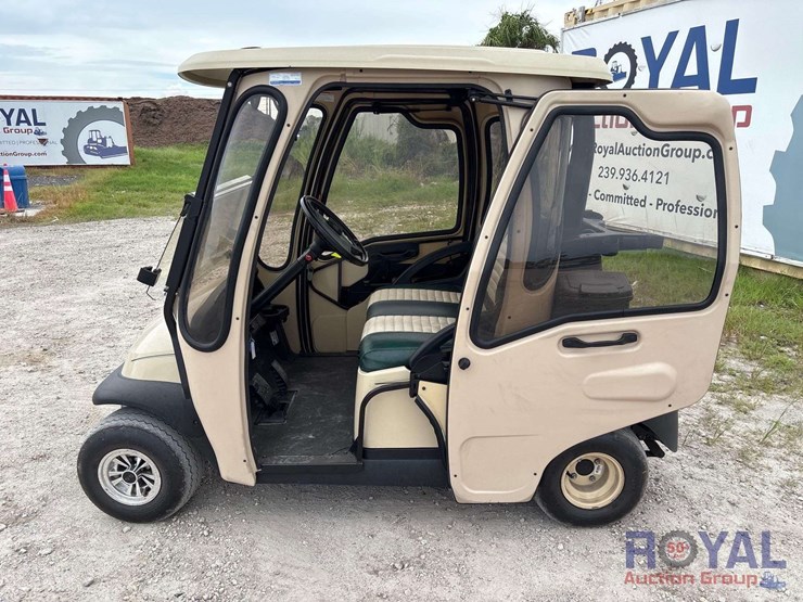 2010-club-car-electric-cart-image-4