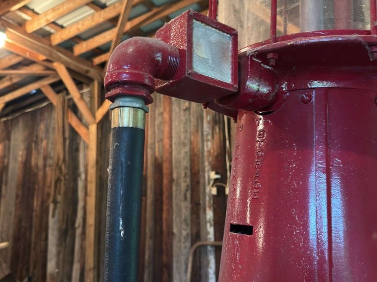 correct-measure-co.-underwriters-laboratories-gas-pump-image-7