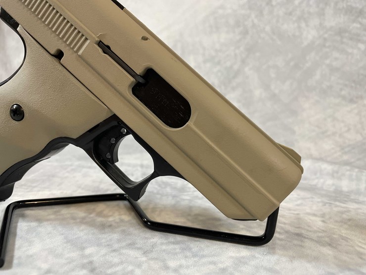 #4791-•-hi-point-p9-9mm-luger-pistol,-sn:-p10189698-image-12