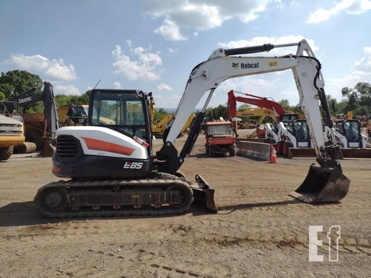 2018-bobcat-e85-image-3