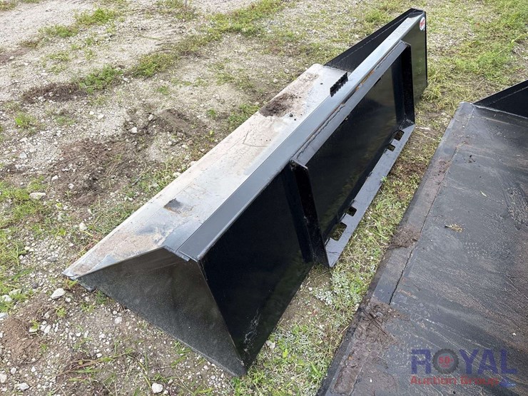 2025-swict-84in-bucket-skid-steer-attachment-image-1