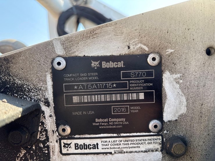2016-bobcat-s770-image-13