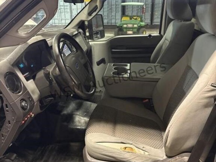 2014-ford-f250-image-23