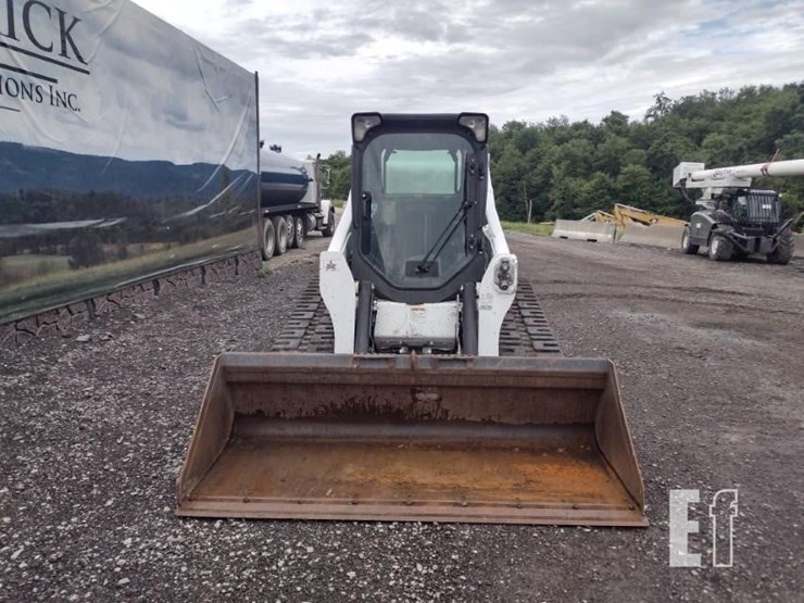 2019-bobcat-t770-image-2