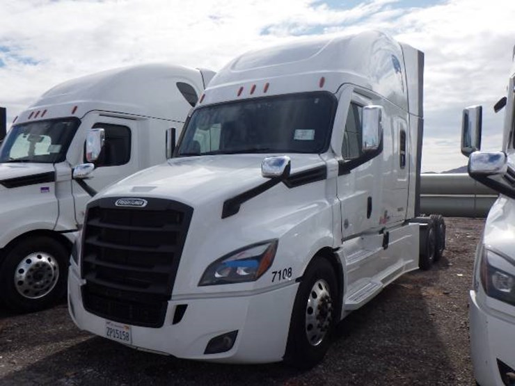 2024-freightliner-cascadia-126-image-1