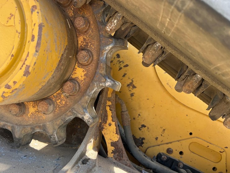 2020-caterpillar-259d3-image-13