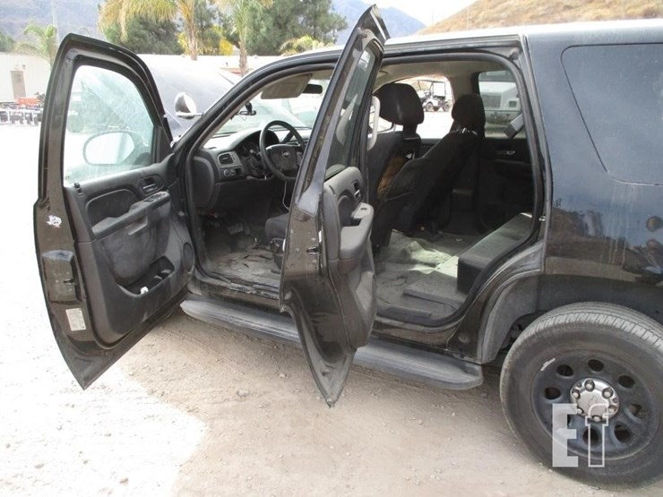 2014-chevrolet-tahoe-image-12