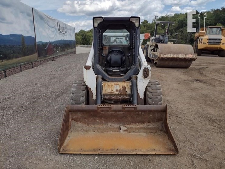 2012-bobcat-s650-image-2