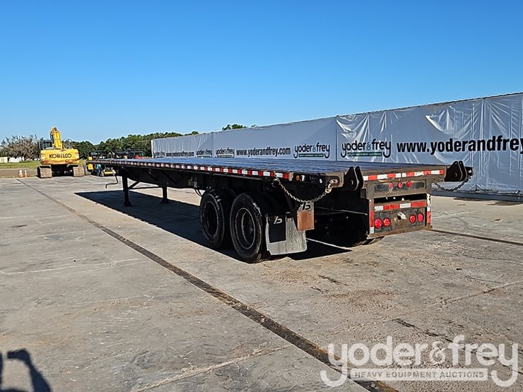 2002-utility-flatbed-image-3