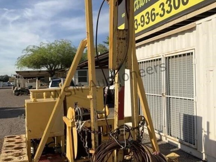 1993-sherman-&-reilly-udga-70t-line-puller-image-9