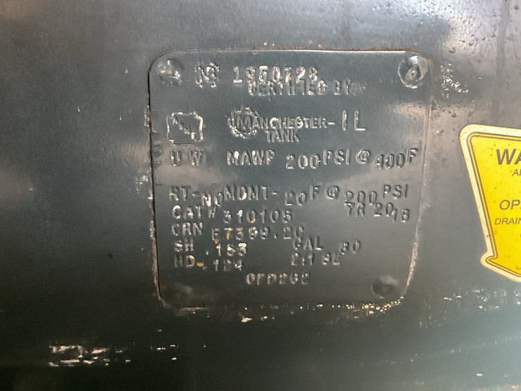 #121-•-fs-curtis-screw-type-air-compressor-image-7