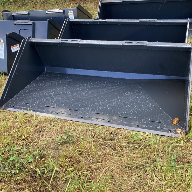 WOLVERINE TDB-11-72W 74" SKID STEER BUCKET