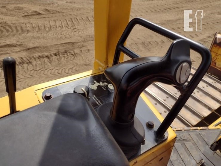 2000-deere-550h-lgp-image-9