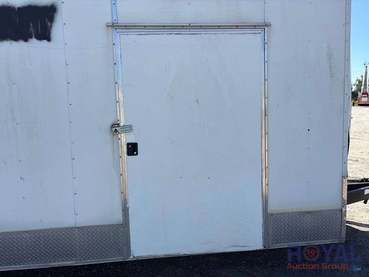 24ft-t/a-enclosed-cargo-trailer-image-12