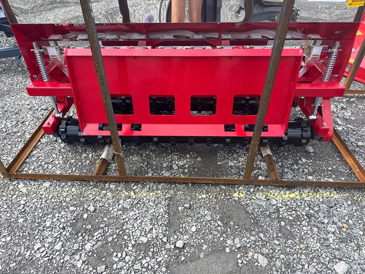#2050-•-std10-66”-skid-steer-grain-drill-stsd1025052802d-inv#-28606-image-10