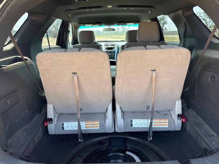 2013-ford-explorer-image-14