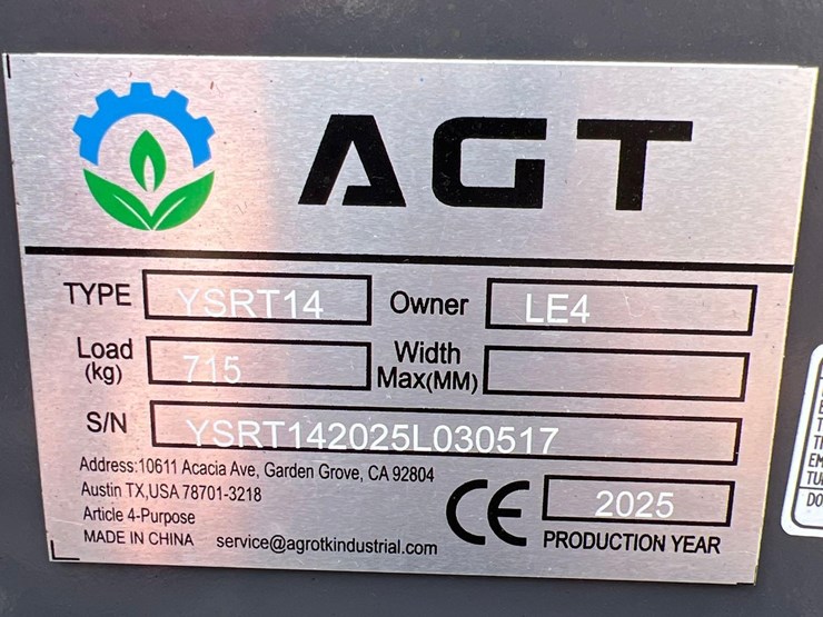 agt-yrst14-stand-on-dingo-image-13
