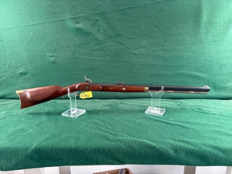 cabela's-50cal-black-powder-rifle-image-1