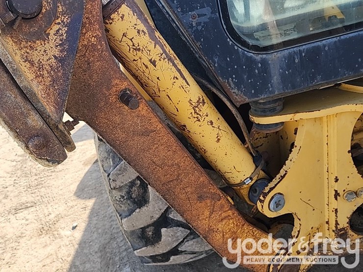 1996-john-deere-310d-image-12