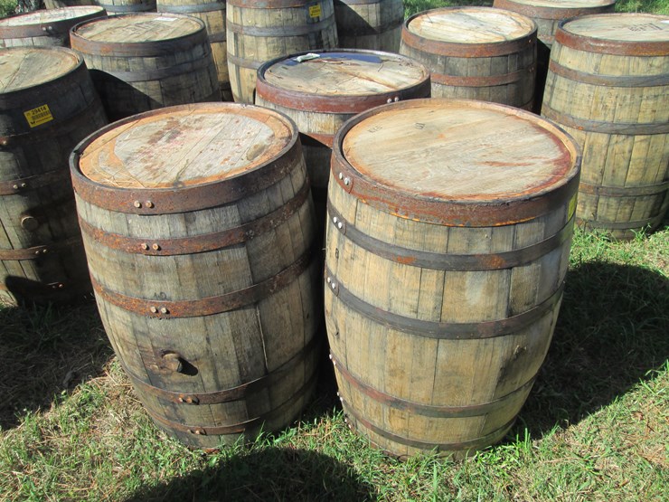 #29406-•-lot-of-(3)-whiskey-barrels-image-2