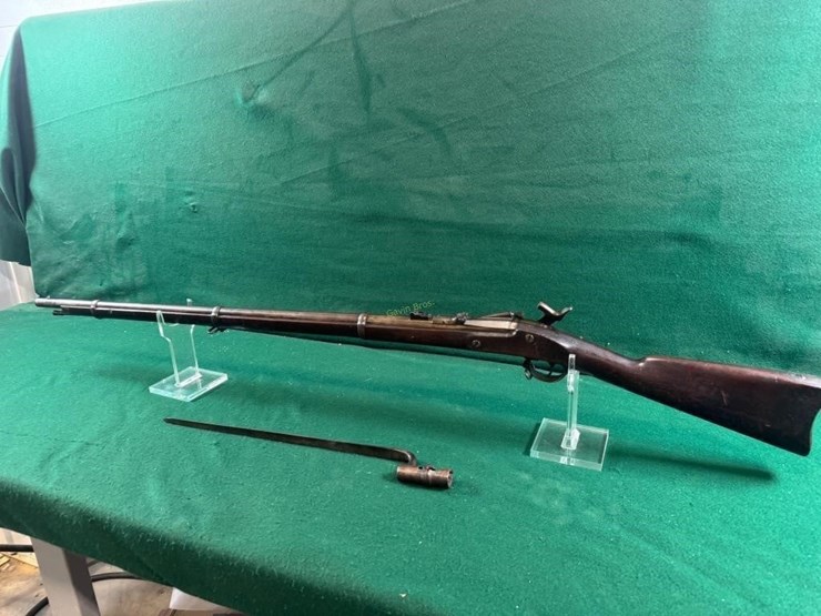 us-springfield-mdl-1866-trapdoor-rifle-image-16