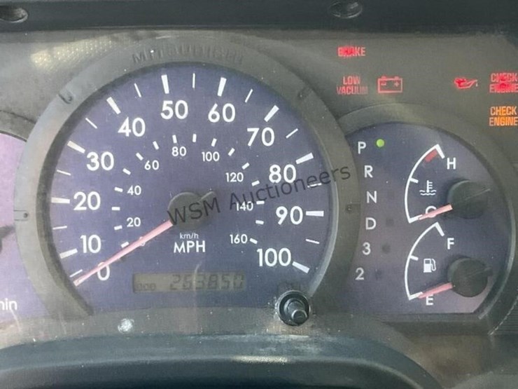 2007-mitsubishi-fuso-box-truck-image-13