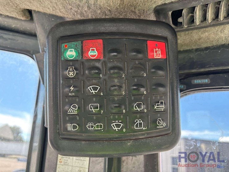 2013-john-deere-650k-crawler-tractor-dozer-image-21
