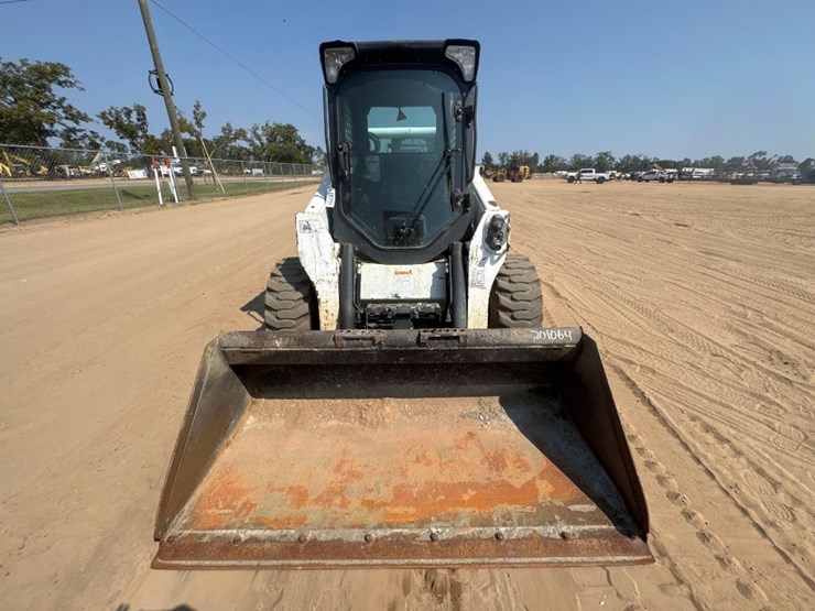 2016-bobcat-s770-image-3